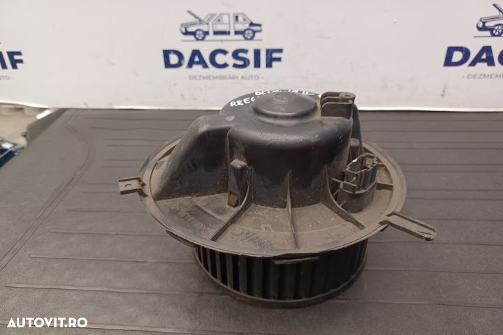 Ventilator aeroterma 1K1819015A 1K1819015A Skoda Octavia 2 [2004 - 20 - 2