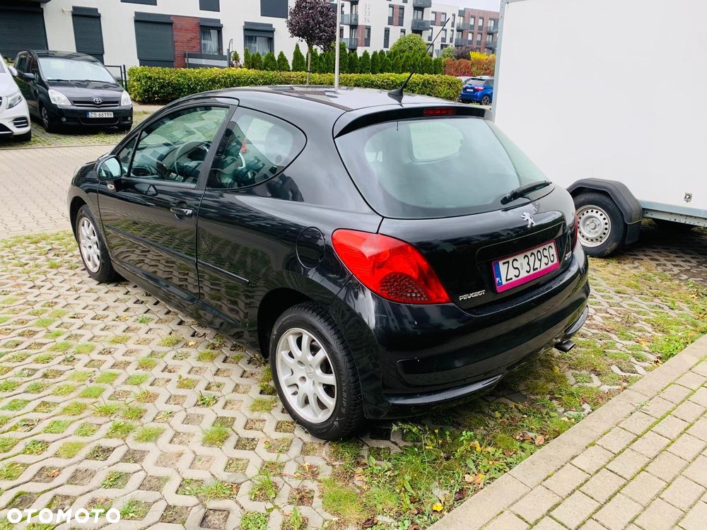Peugeot 207 1.6 HDi 16V Trendy - 6