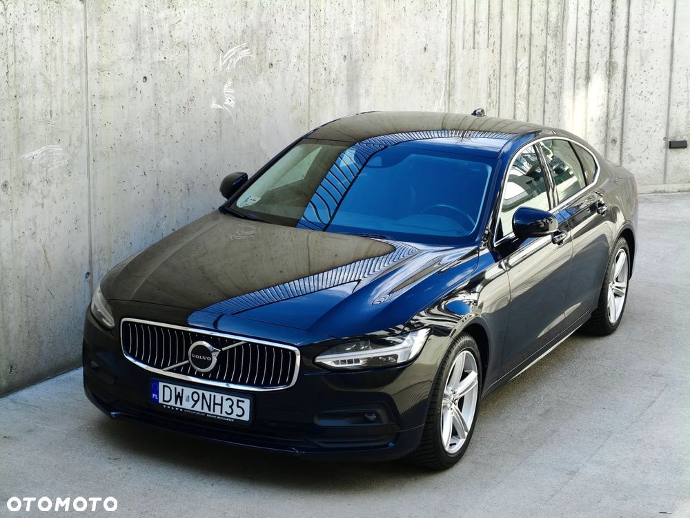 Volvo S90 D4 Momentum Pro - 26