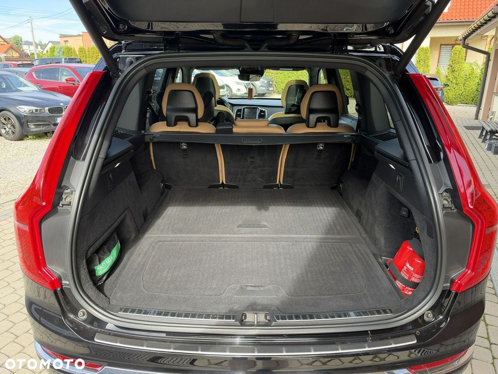 Volvo XC 90 B5 D AWD Inscription - 28