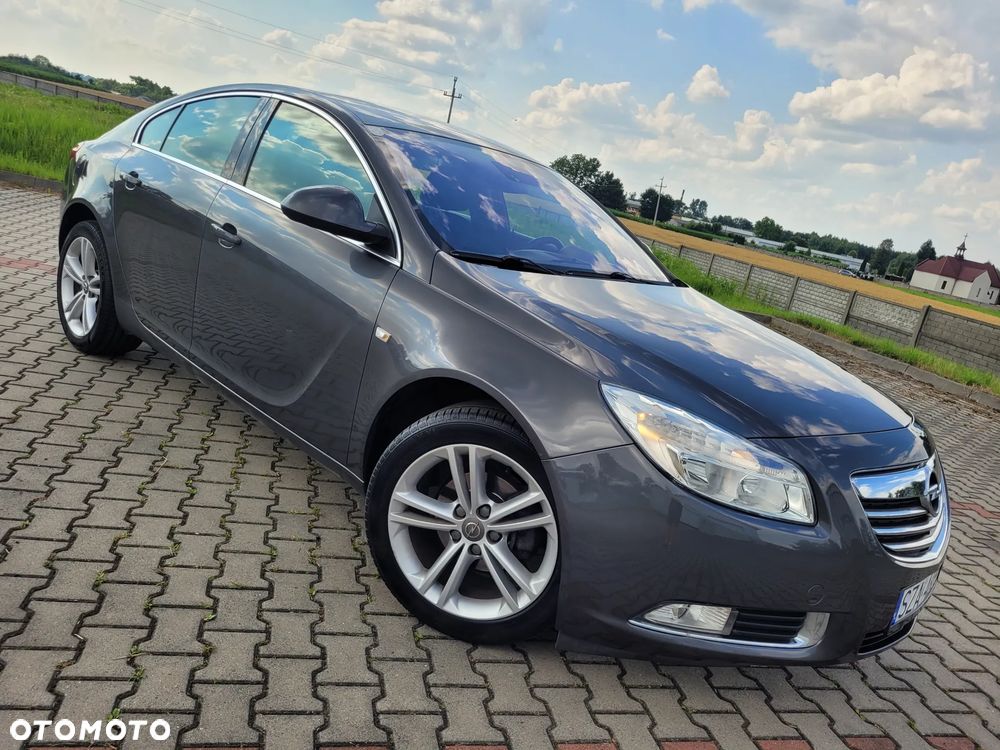 Opel Insignia - 2