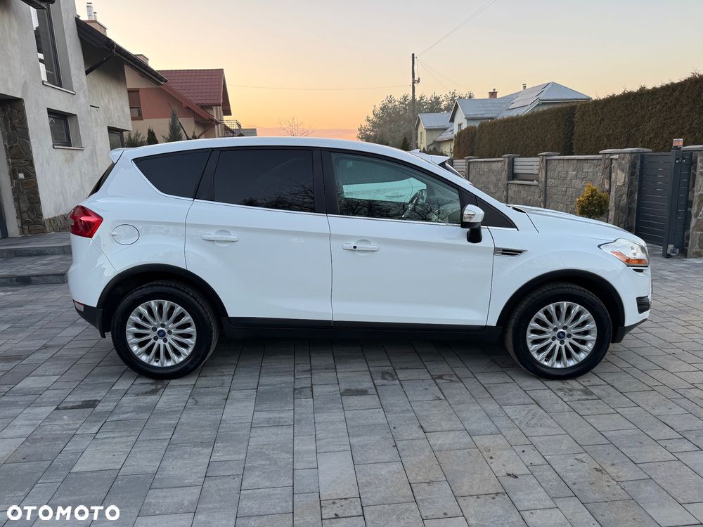Ford Kuga 2.0 TDCi 4x4 Titanium - 3