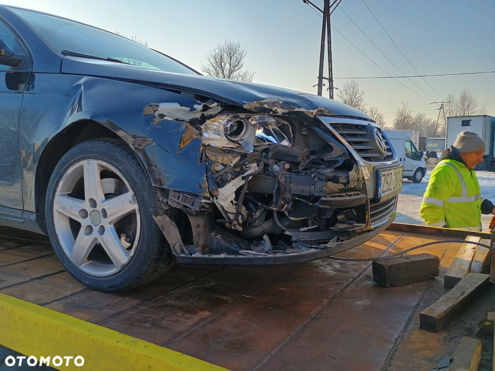 Volkswagen Passat 1.9 TDI DPF Comfortline - 1