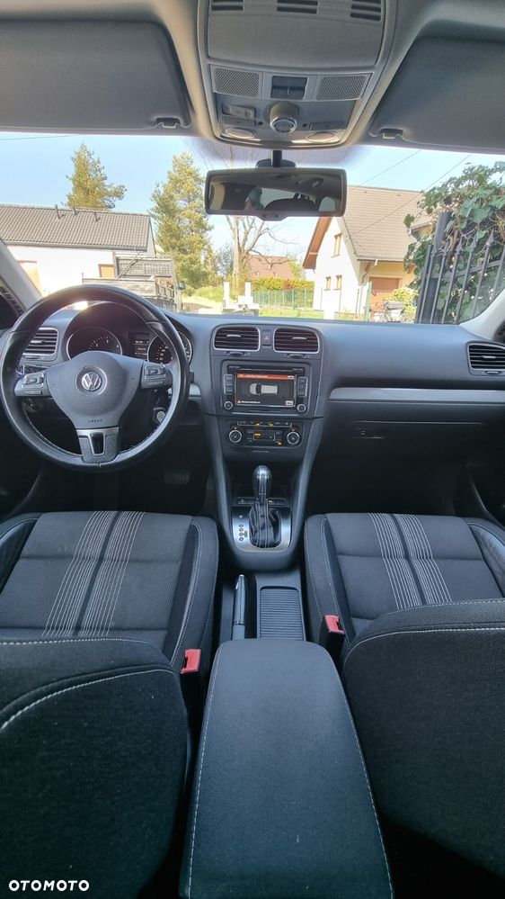 Volkswagen Golf 2.0 TDI DPF DSG MATCH - 6
