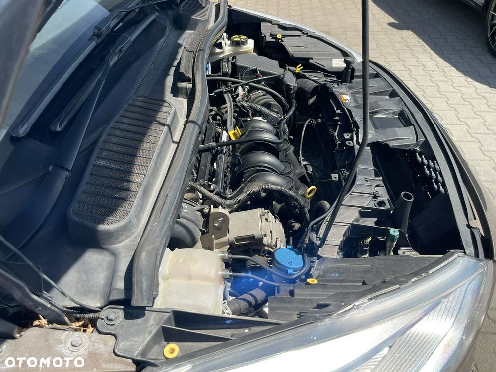 Ford Grand C-MAX - 13
