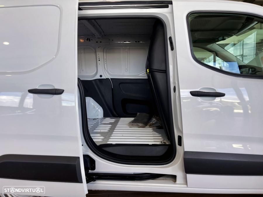 Peugeot Partner 1.5 BlueHdi 102 Pro c/IVA Dedutível 3 lugares - 18