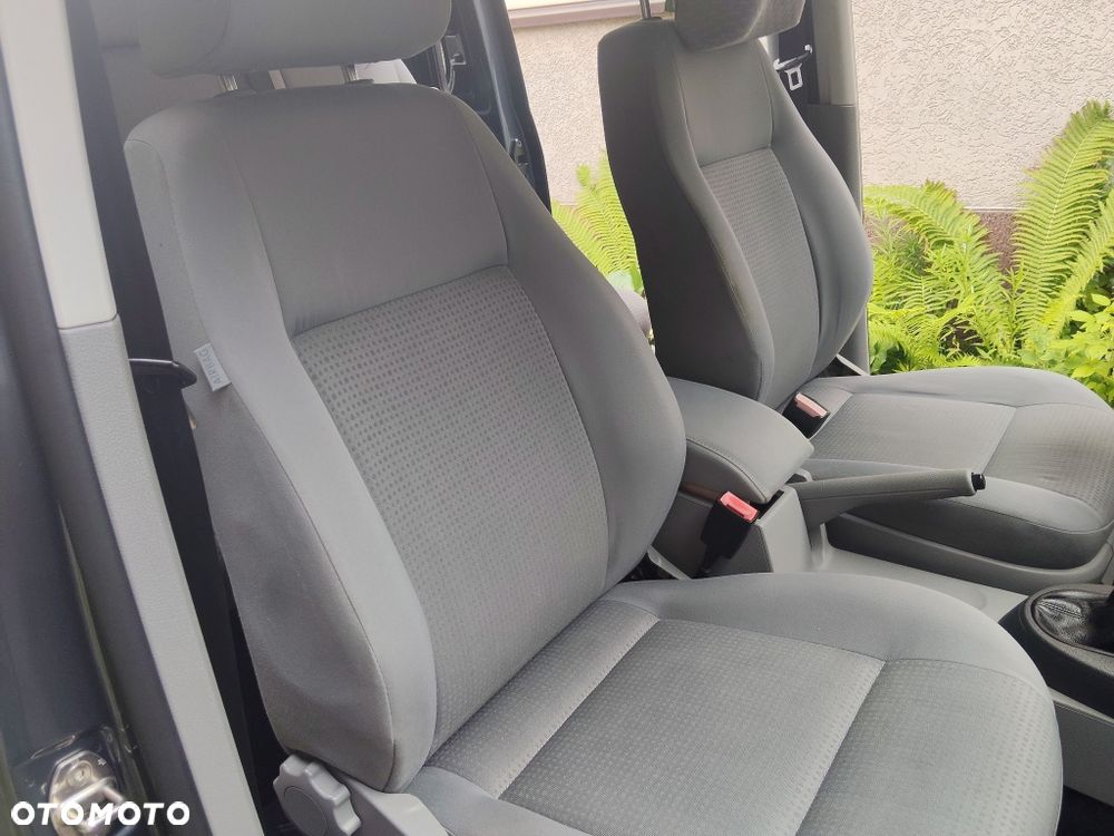 Volkswagen Caddy - 7