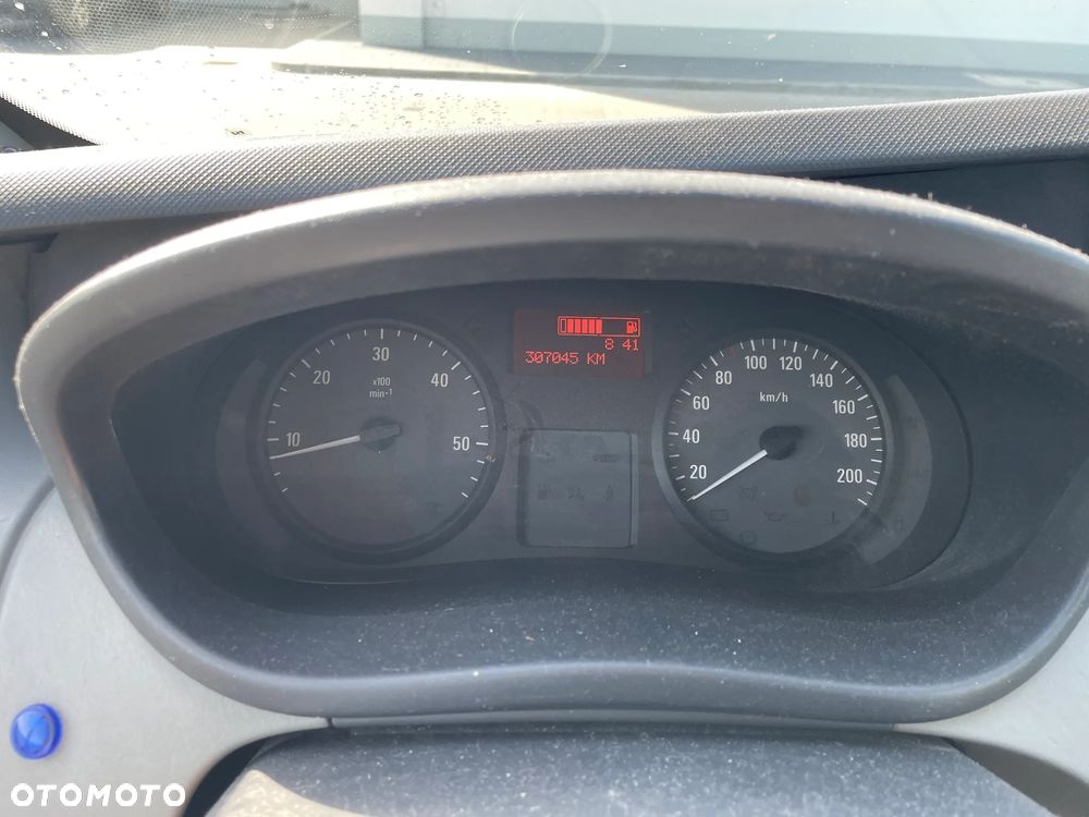 Opel Vivaro L2H1 - 10