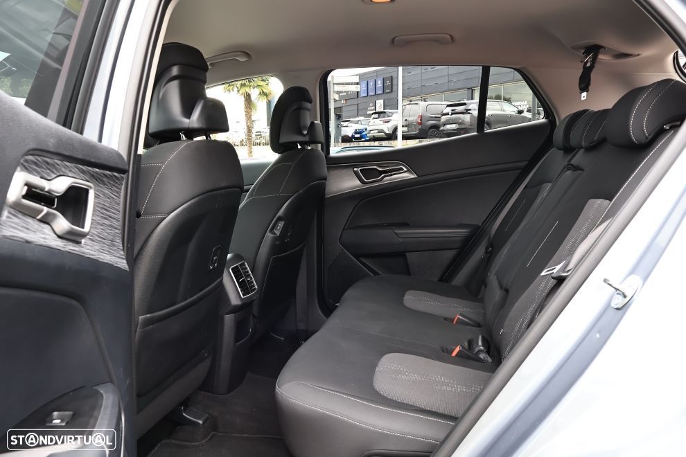 Kia Sportage 1.6 T-GDI Drive - 18