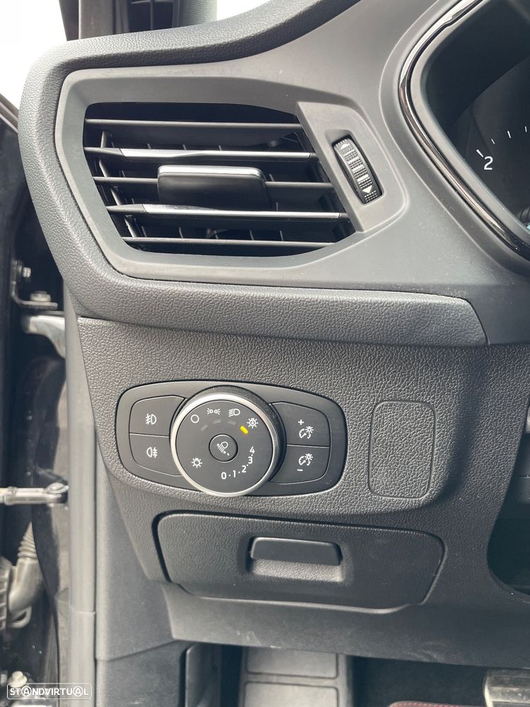 Ford Focus 1.5 TDCi EcoBlue ST-Line Aut. - 17