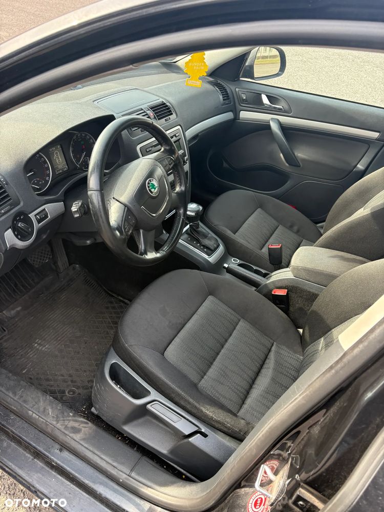 Skoda Octavia 2.0 TDI DPF Ambition DSG - 5