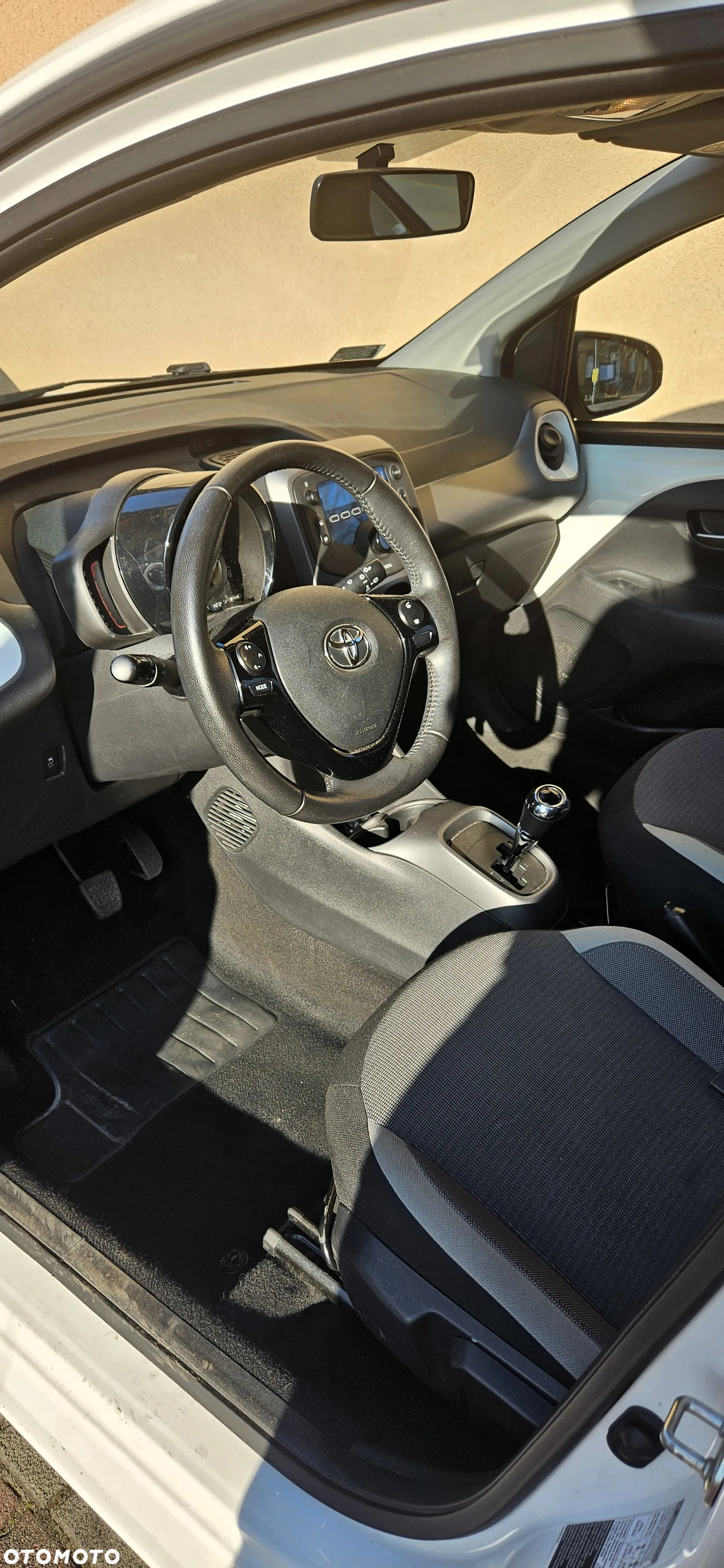 Toyota Aygo - 15