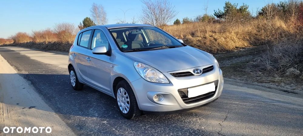 Hyundai i20 1.2 UEFA EURO 2012 Edition - 2