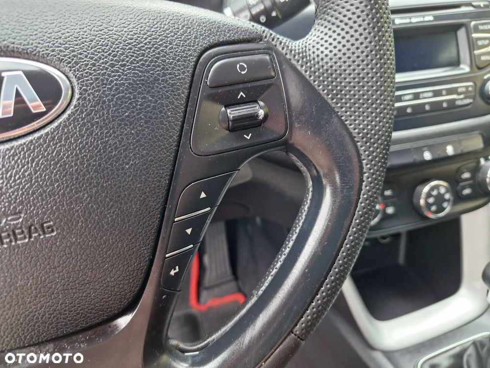 Kia Ceed 1.4 CVVT Dream-Team Edition - 20