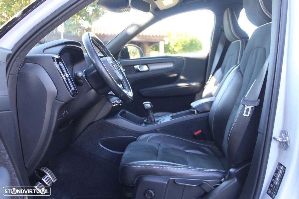 Volvo XC 40 - 11
