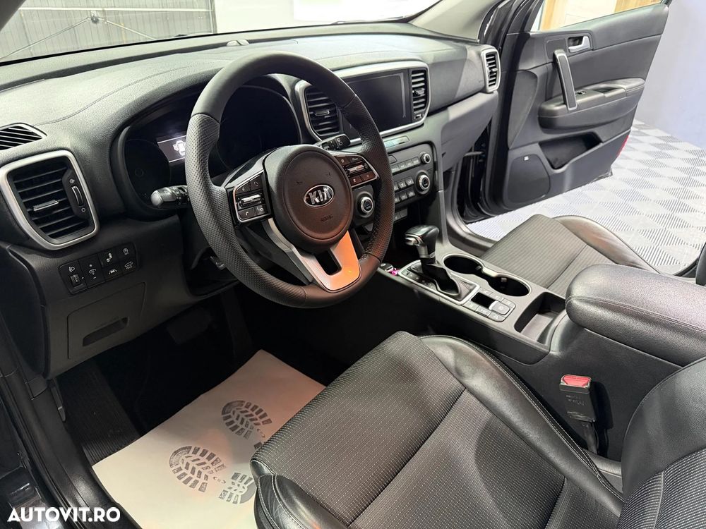 Kia Sportage 1.6 DSL MHEV 7DCT HP 4x2 Style - 11