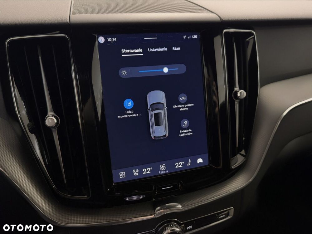 Volvo XC 60 B4 D AWD Plus Dark - 26