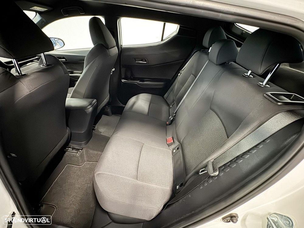 Toyota C-HR 1.8 Hybrid Comfort - 9
