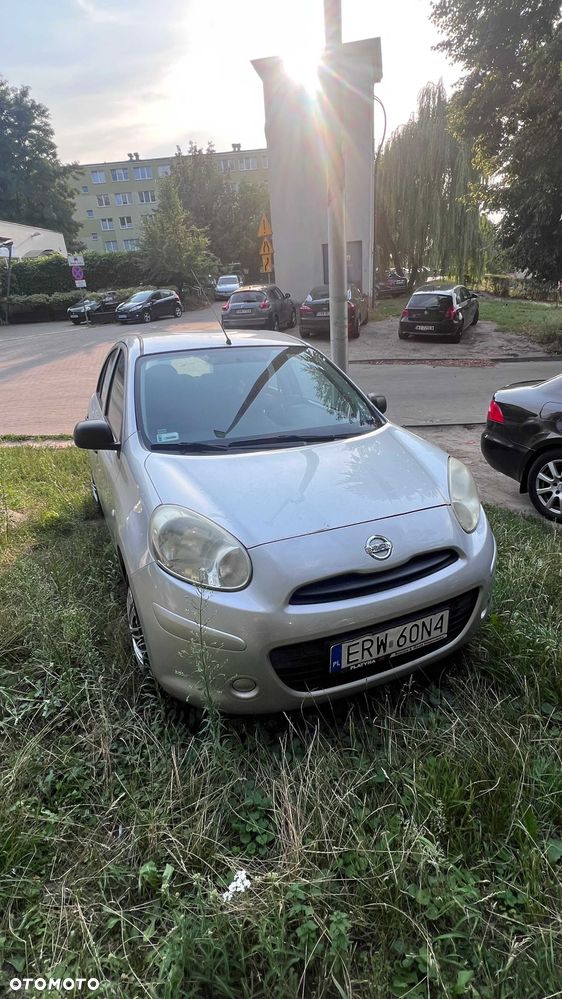 Nissan Micra - 4
