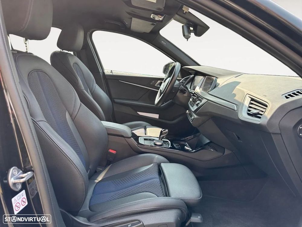 BMW 116 d Pack Desportivo M Auto - 14