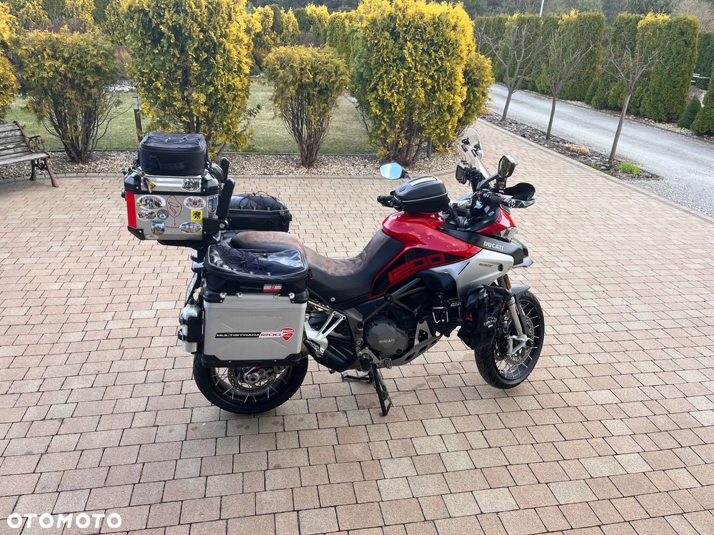 Ducati Multistrada - 9