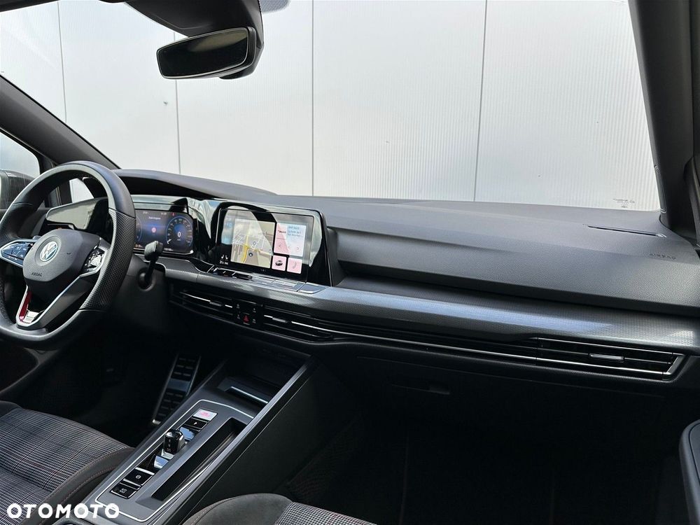 Volkswagen Golf VIII 2.0 TSI GTI DSG - 12