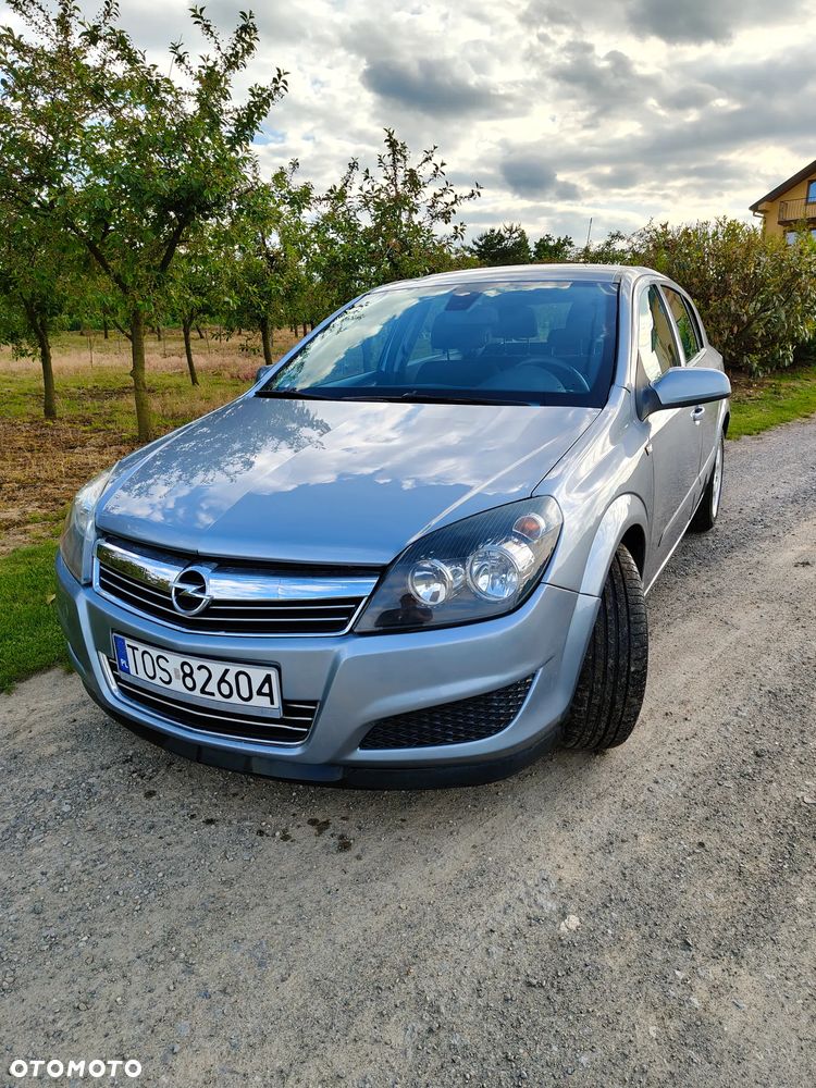 Opel Astra - 1