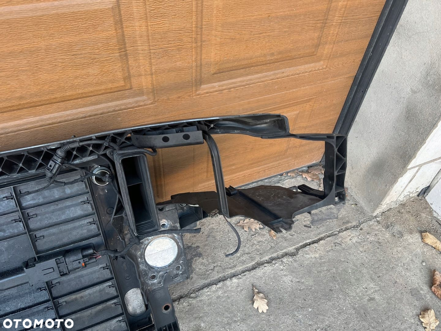 PAS PRZEDNI AUDI A8 D3 3.0 TDI 03-10 KOMPLETNY - 11