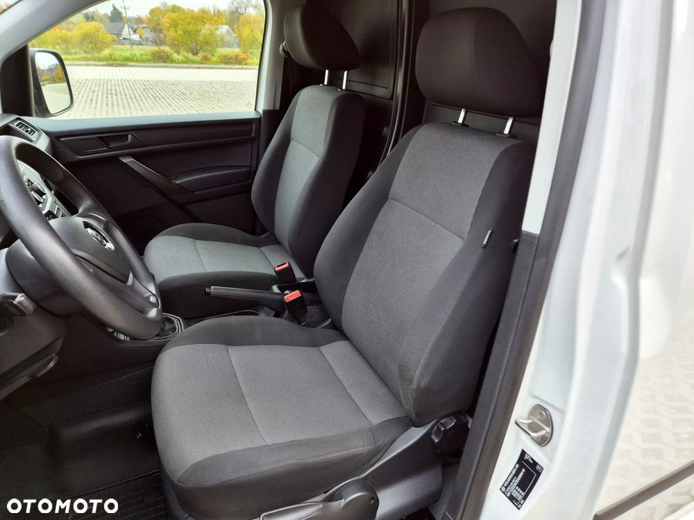 Volkswagen Caddy - 33
