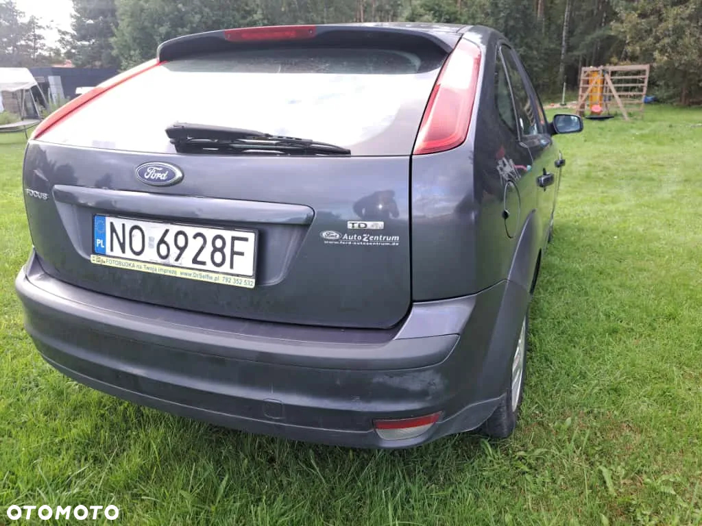 Ford Focus 1.8 TDCi Ghia - 5