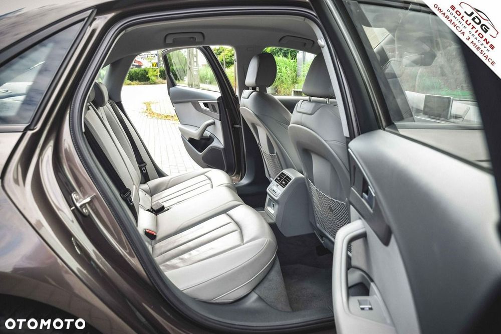 Audi A4 Limousine 40 TDI Sport S tronic - 35