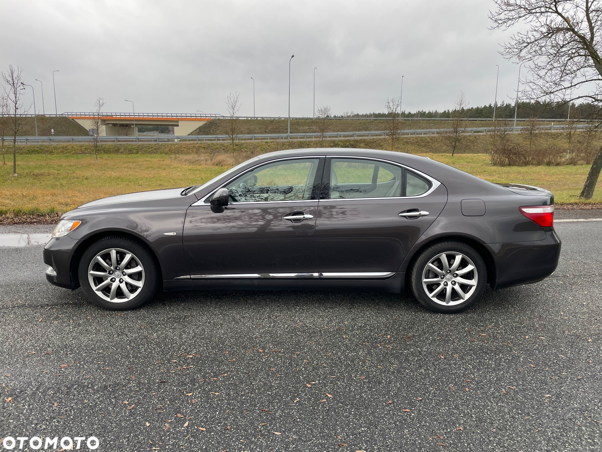 Lexus LS 460 Prestige - 3