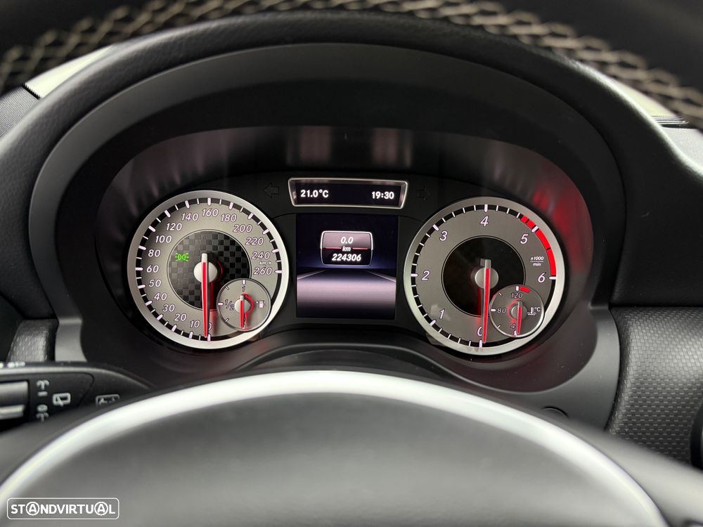 Mercedes-Benz A 180 d Urban - 28