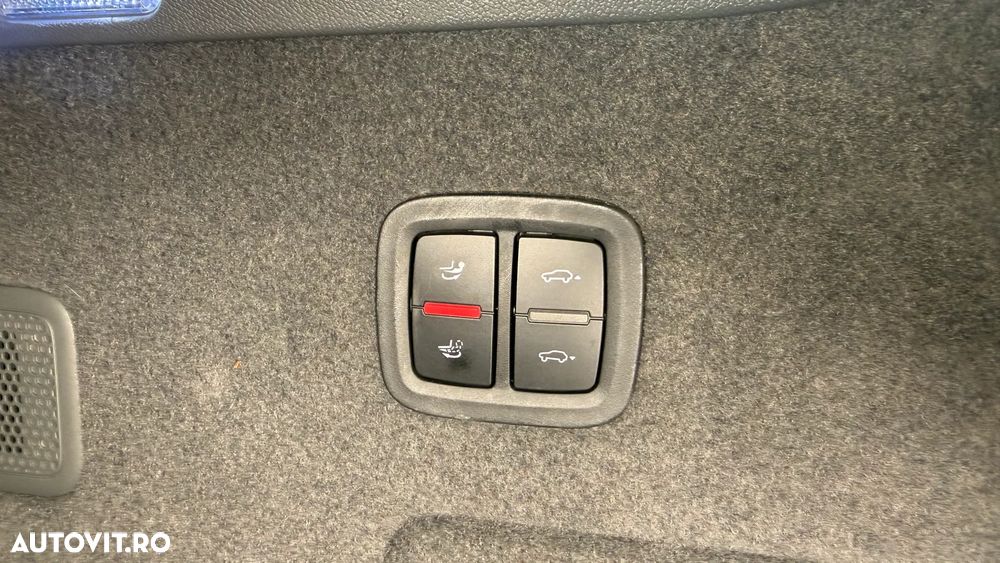 Porsche Cayenne Standard - 25