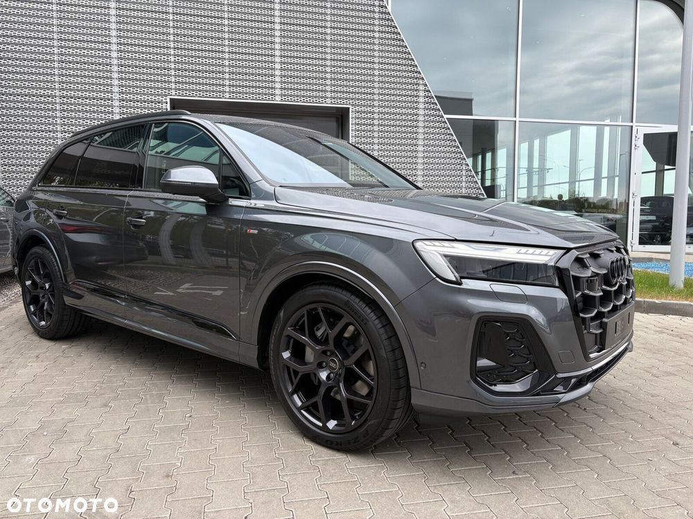 Audi Q7 - 10