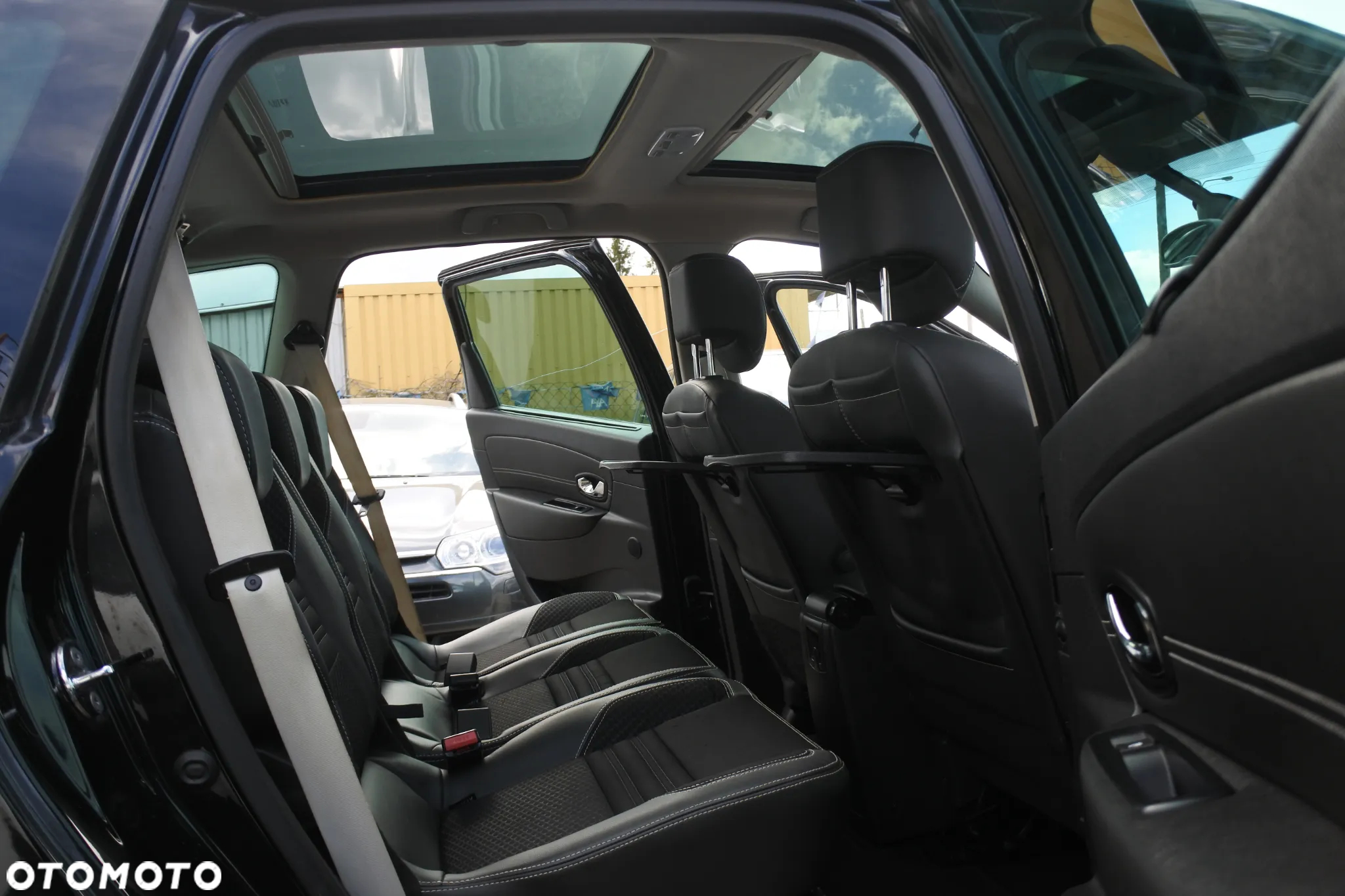 Renault Scenic ENERGY TCe 130 BOSE EDITION - 8