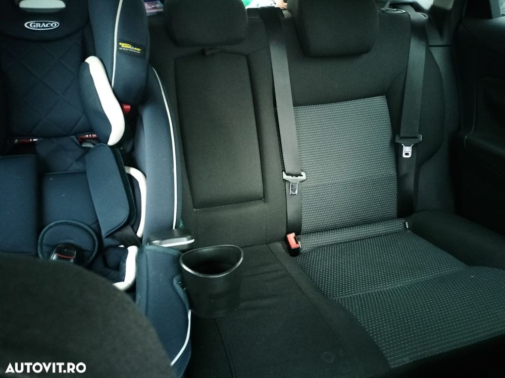 Ford Mondeo 2.0 TDCi Ghia - 9