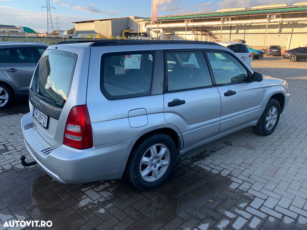 Subaru Forester 2.0 Base Aut - 3