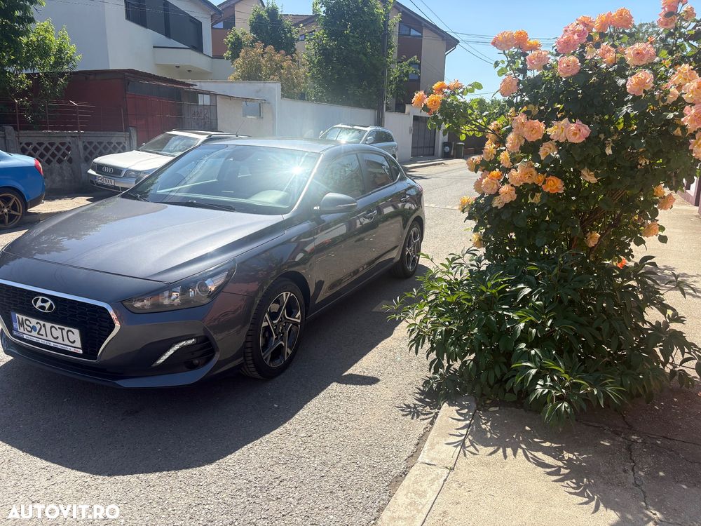 Hyundai i30 1.0 T-GDI 120CP 5DR M/T Highway - 10