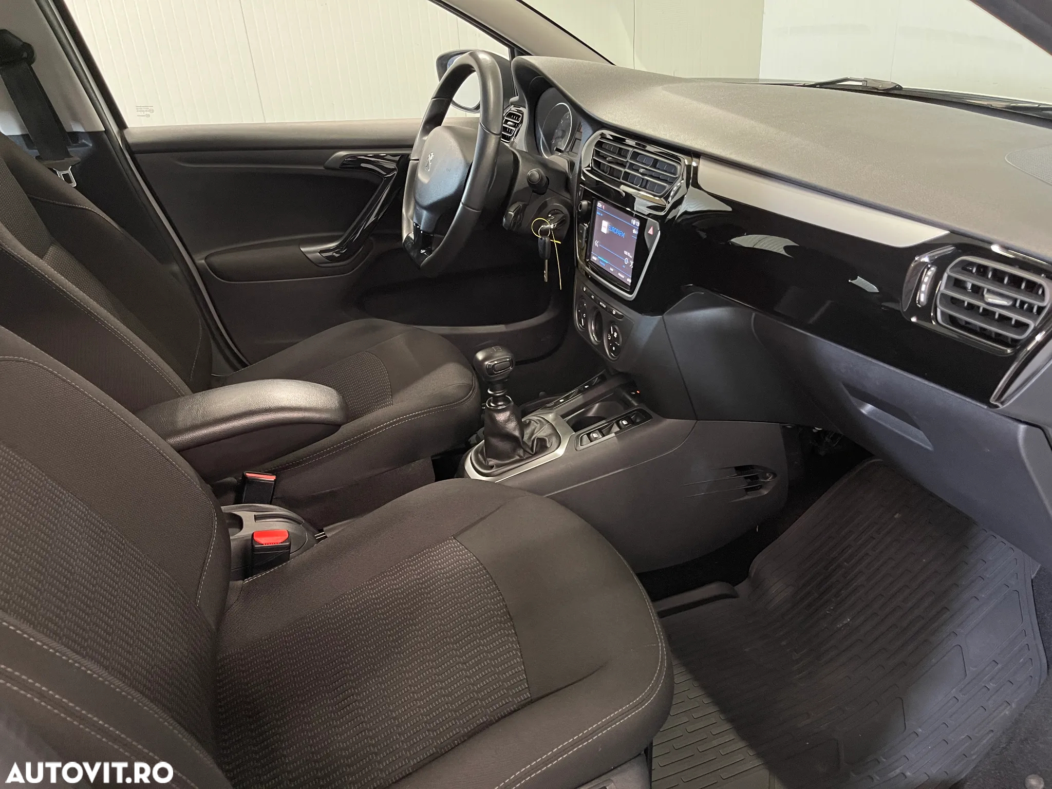 Peugeot 301 1.5 BlueHDI FAP Active - 10