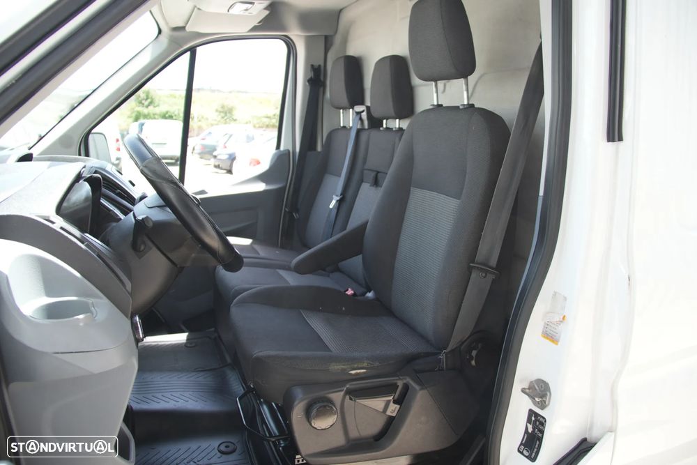 Ford Transit 2.2TDCI - 10