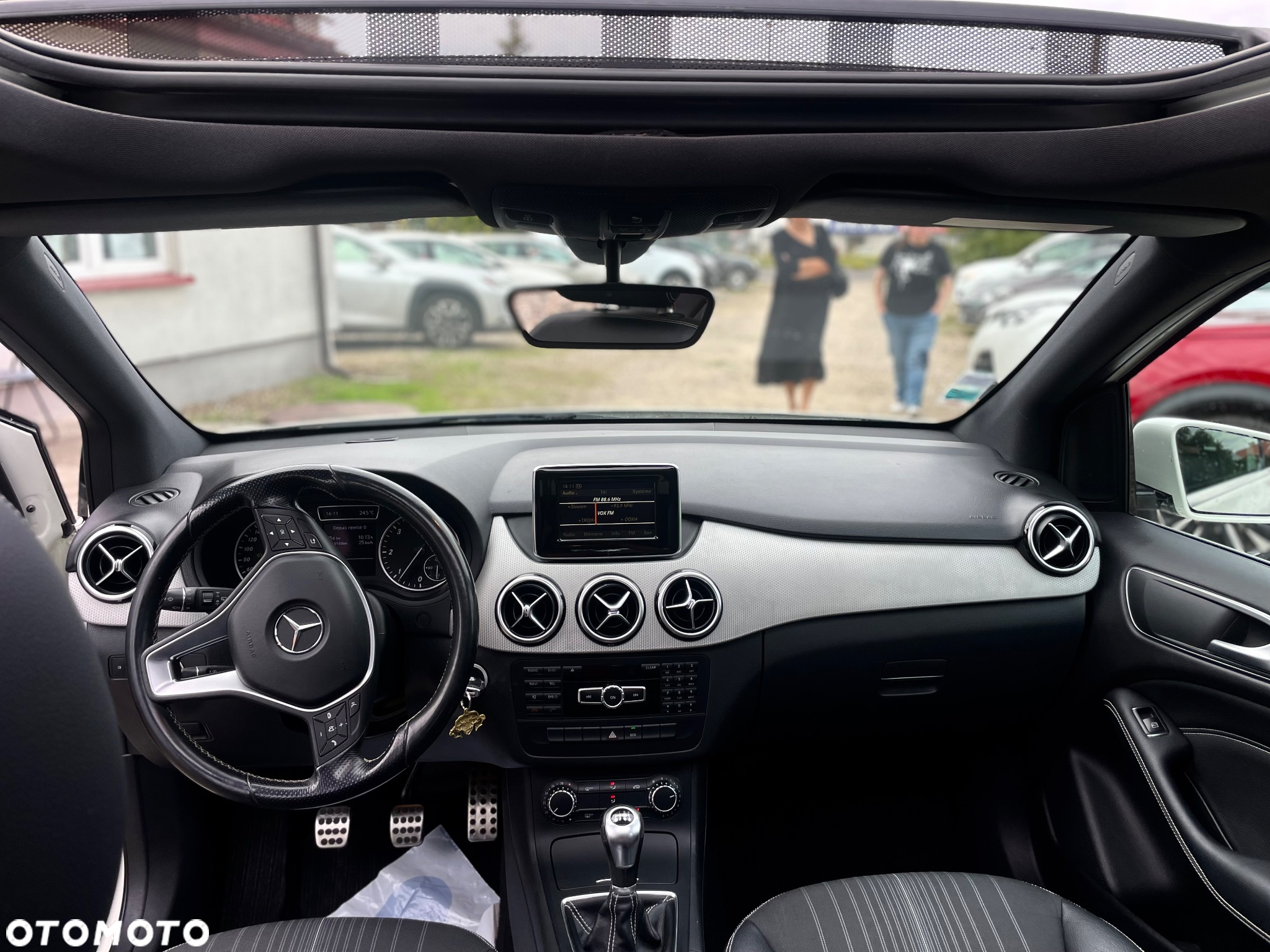 Mercedes-Benz Klasa B 180 CDI BlueEFFICIENCY EDITION 1 - 13