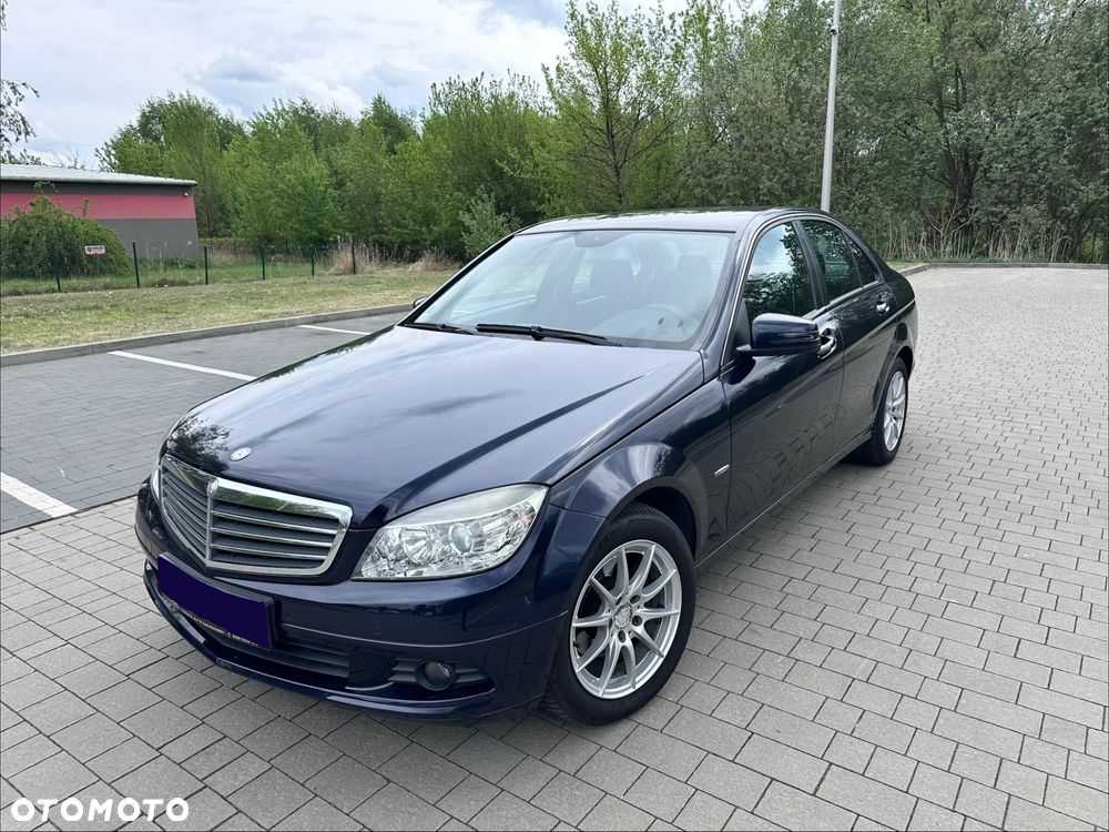 Mercedes-Benz Klasa C 180 Kompressor BlueEFFICIENCY Elegance - 2