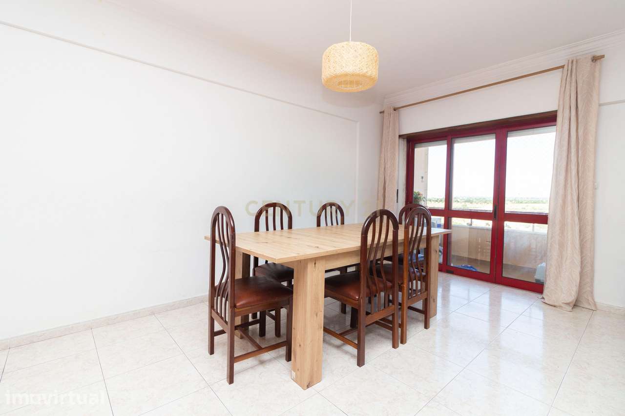 Espaçoso T3 em Alenquer com 142m² e 2 casas de banho - Grande imagem: 4/33