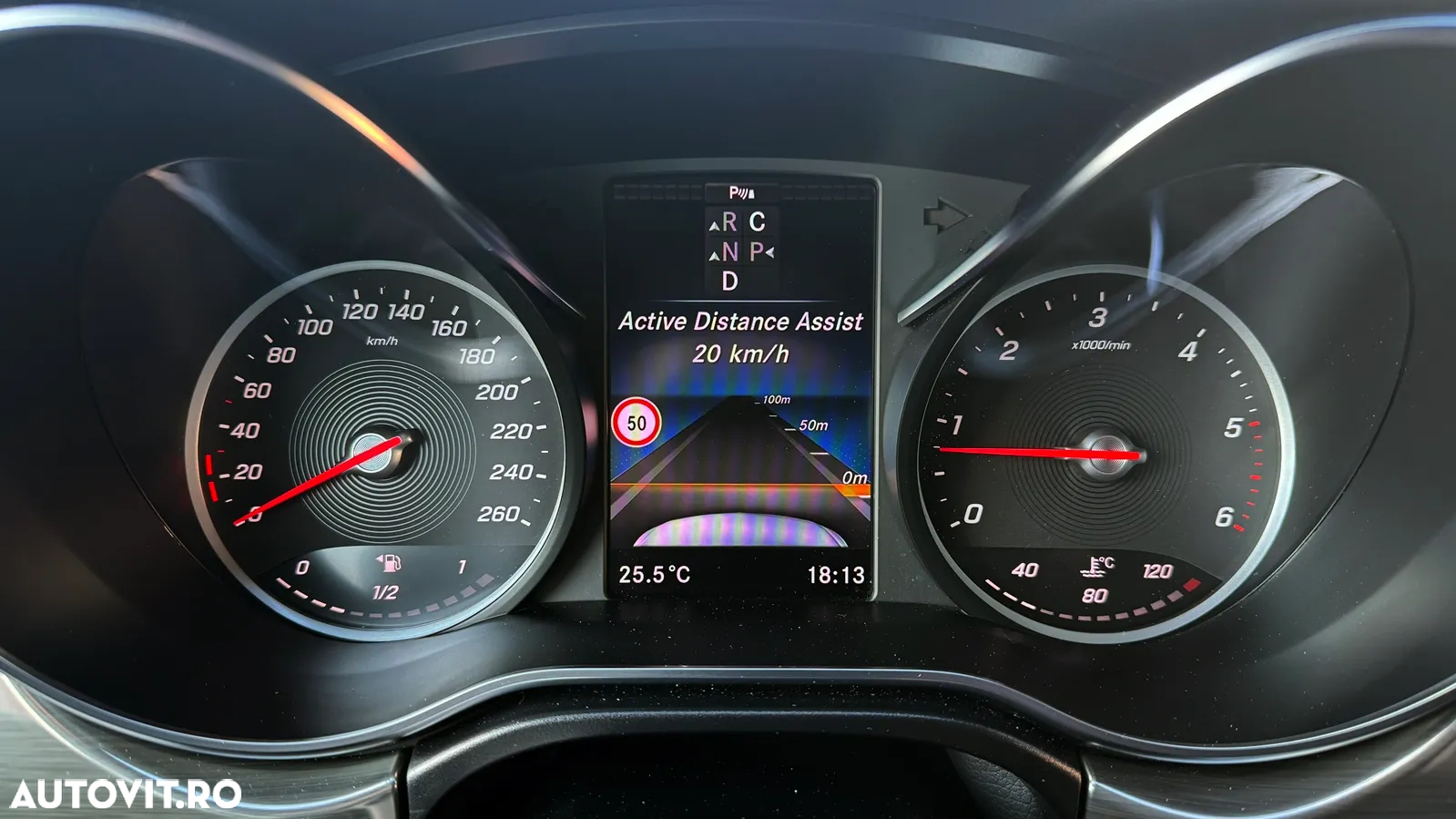 Mercedes-Benz V 300 d lang 4Matic 9G-TRONIC Exclusive Edition - 26