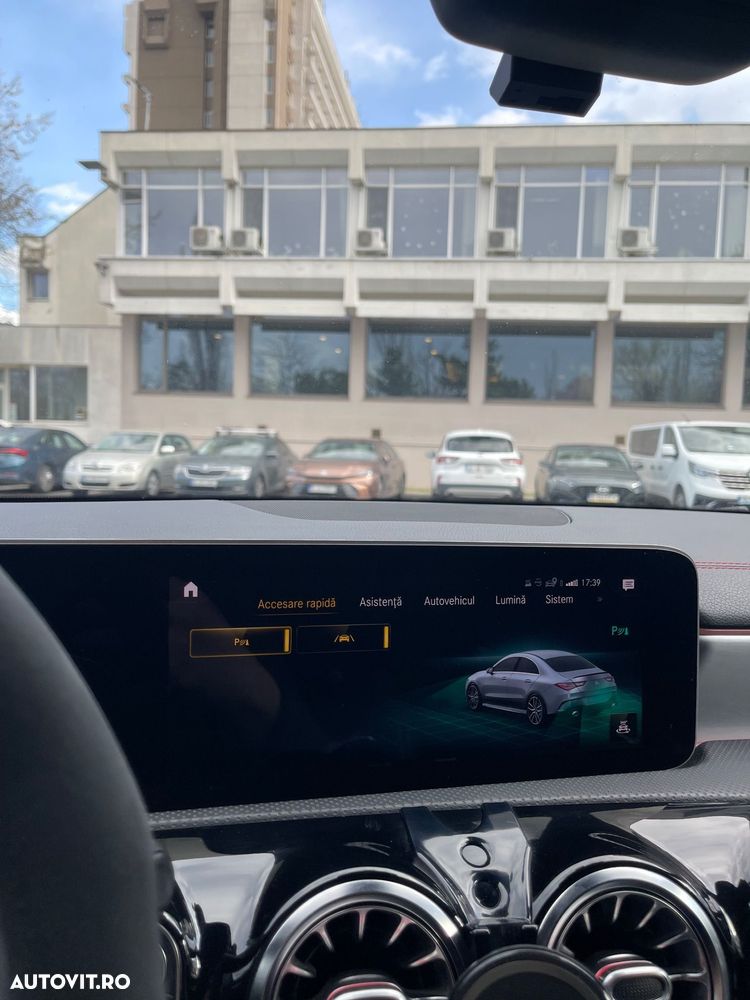 Mercedes-Benz CLA 35 AMG - 15