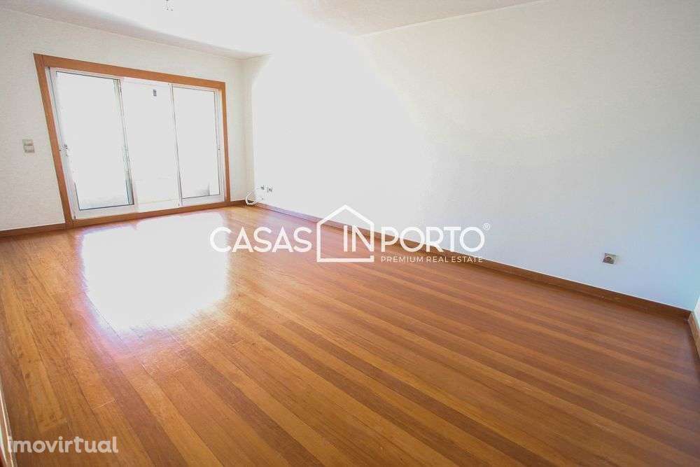 T2 de luxo em condomínio com piscina - Centro de Matosinhos - Grande imagem: 2/27