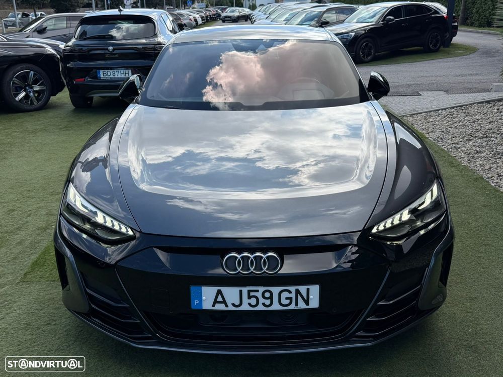 Audi e-tron GT quattro - 11