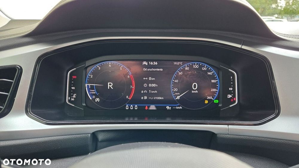 Volkswagen T-Roc 1.5 TSI Life DSG - 18