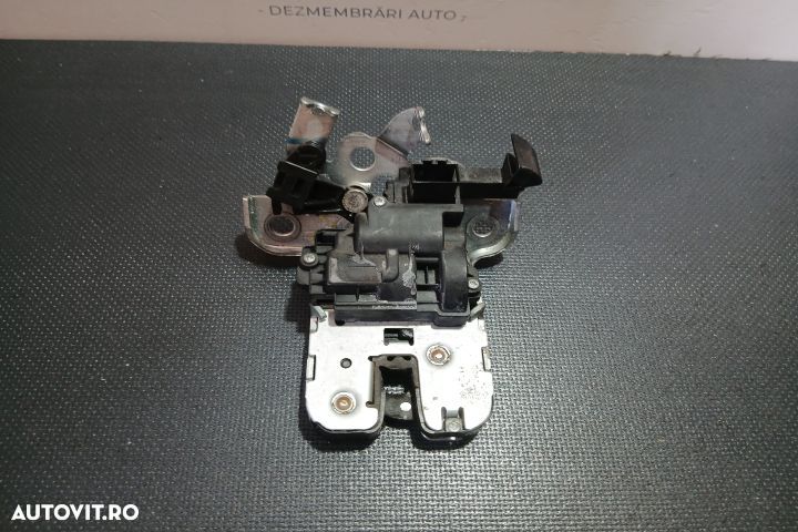 Broasca capota portbagaj 5C6827520 5C6827505C 5C6827520 5C6827505C Vo - 1